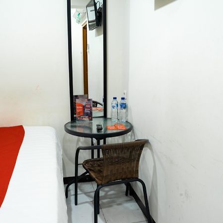 Reddoorz Near Setrasari Mall 4 Bandung Exteriör bild